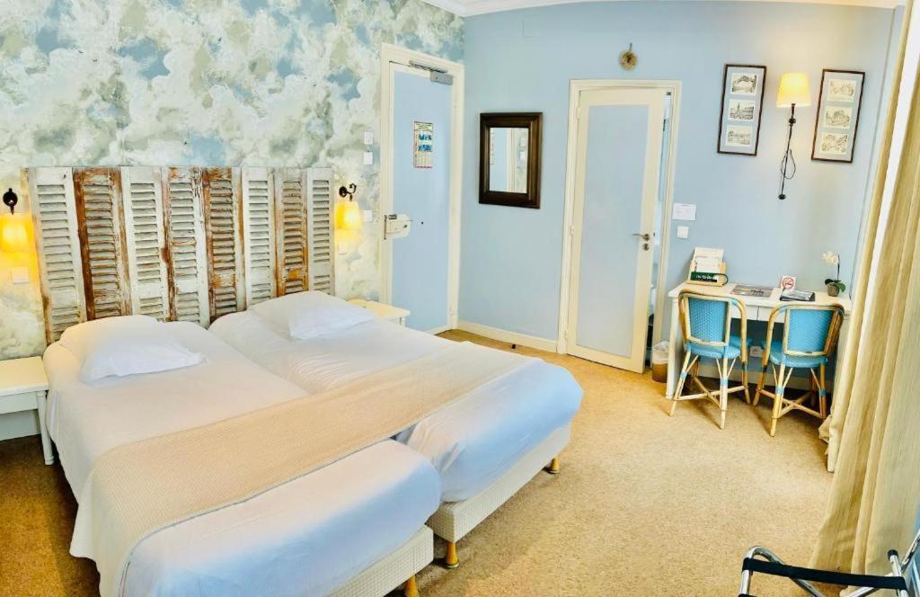 Hotel & Restaurant Le Central Trouville Habitación foto